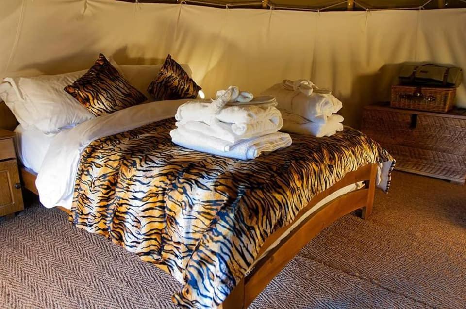 Готель Burtree House & Retreats Tipi With Secluded Hot Tub Thirkleby Екстер'єр фото